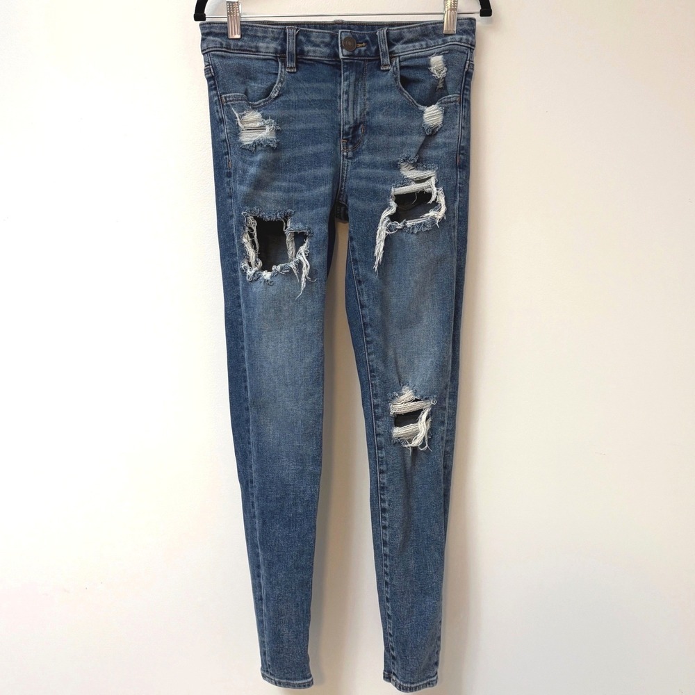 American Eagle Distressed Skinny Jegging Medium Wash Size 6‎ Stretch
